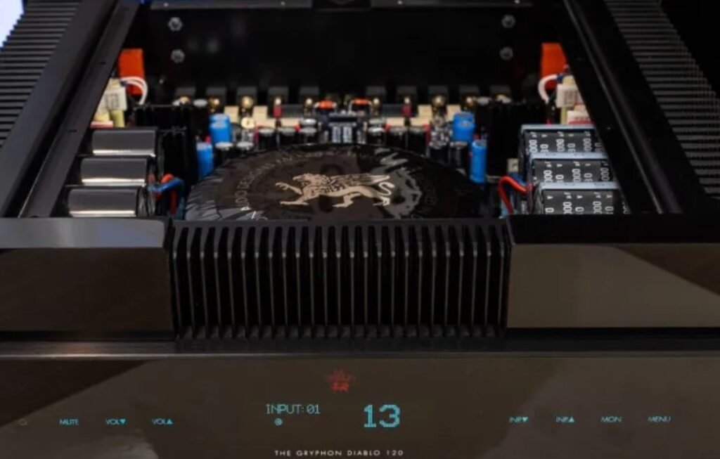 What Is The Difference Between Gryphon Diablo 300 And 120